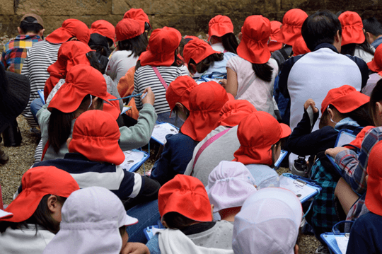 小学生の校外学習